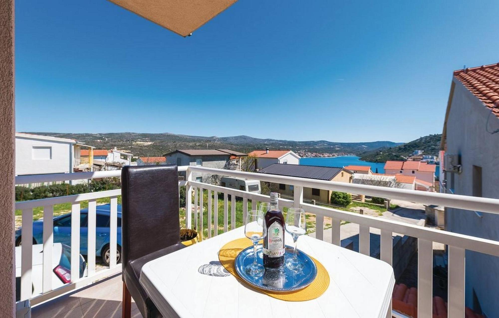S&G Leko Apartmani Rogoznica  Extérieur photo